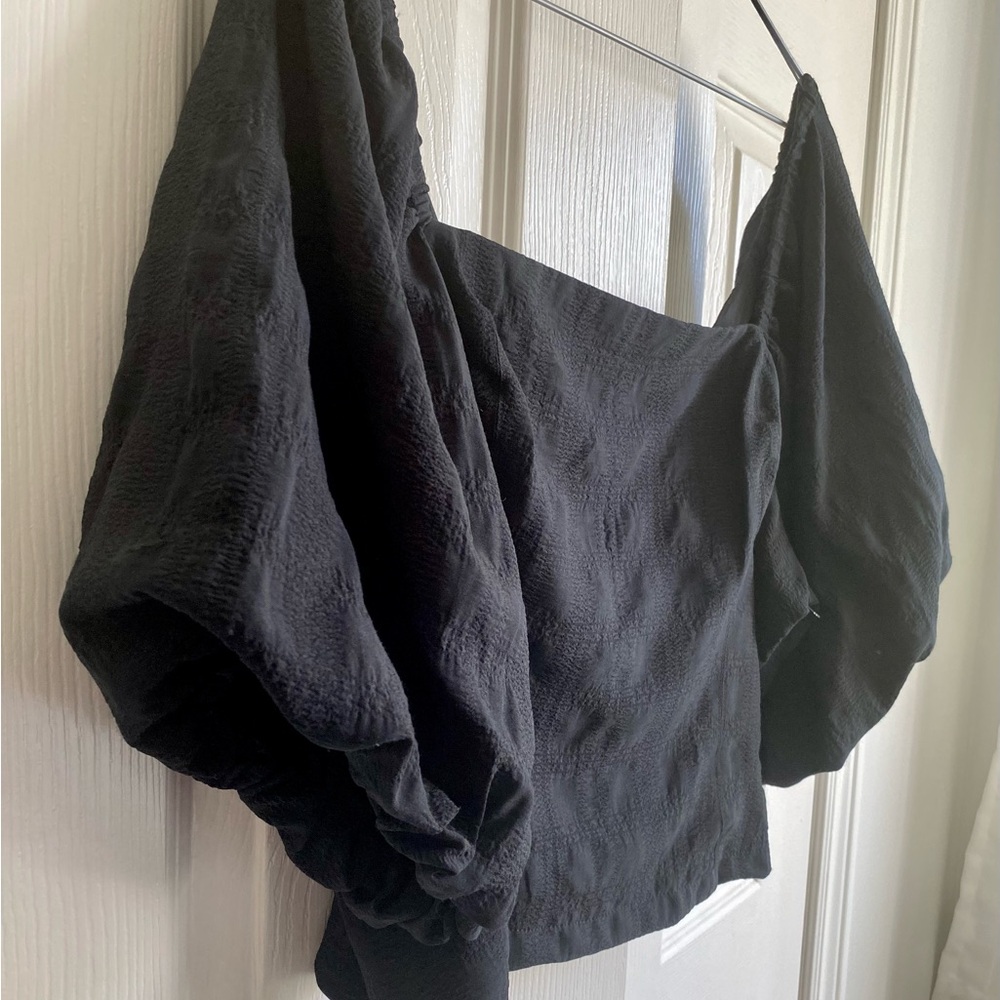 Melrose and Market Black Relaxed Boxy Blouse NWT
